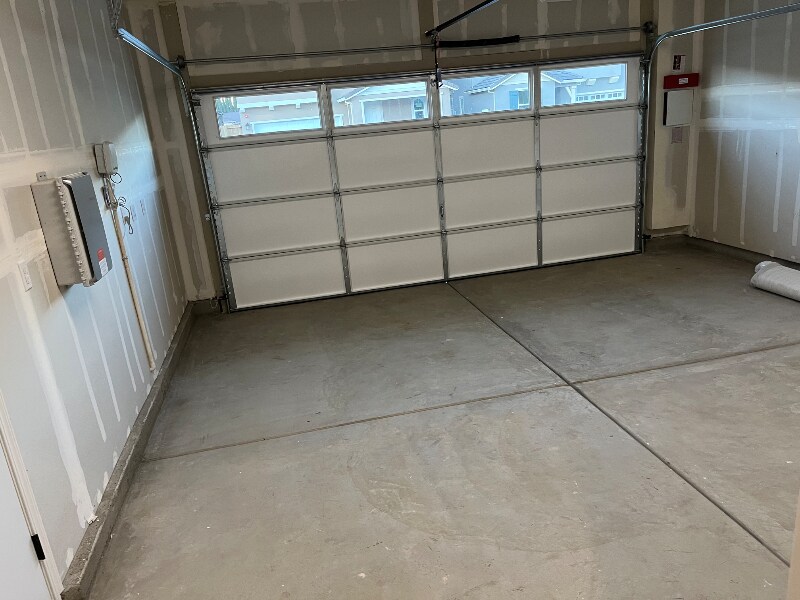 Building Photo - 825 Fruit Stand Cir