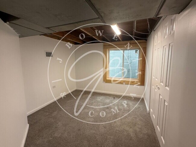 Building Photo - 1116 Brookley Blvd