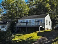Building Photo - Adorable Sylvan Heights