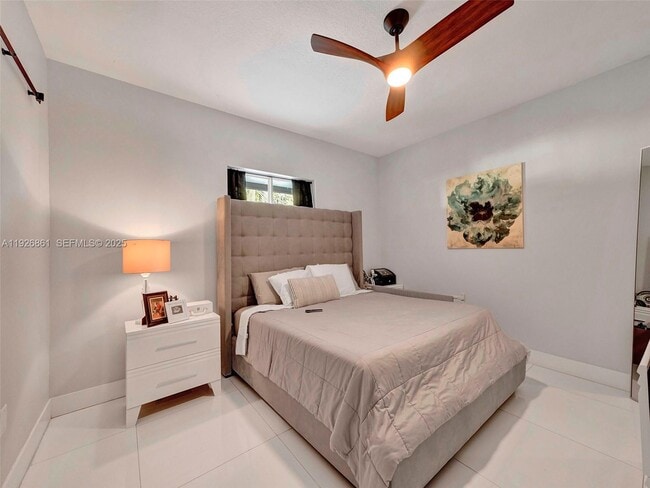 Building Photo - 19901 NW 77th Ct