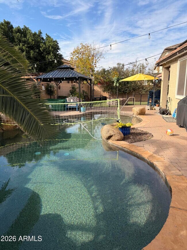 Building Photo - 17239 W Ironwood St