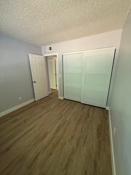 Building Photo - 7325 Florinda Way