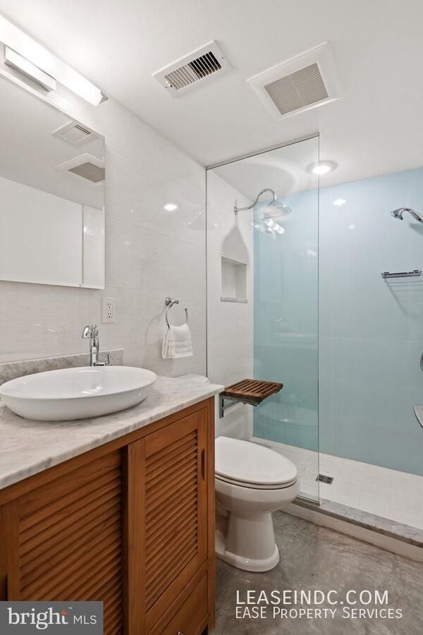 Building Photo - 260 15th St SE