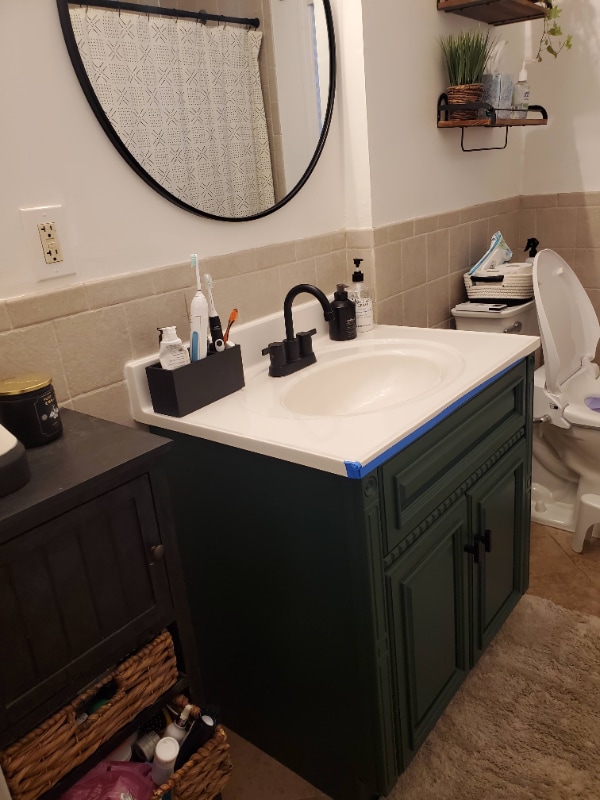 Building Photo - 194 Covert Ave