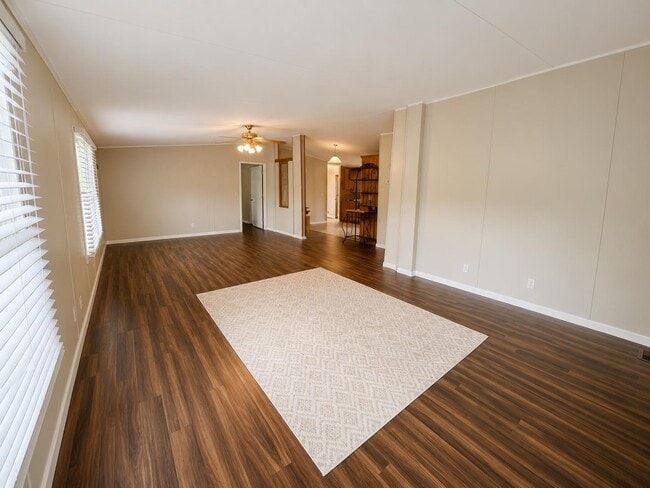 Building Photo - 402 Co Rd 126A