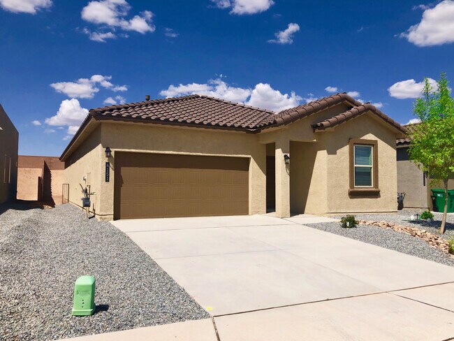 Building Photo - Amazing Home in Rio Rancho! Near Cleveland High School
