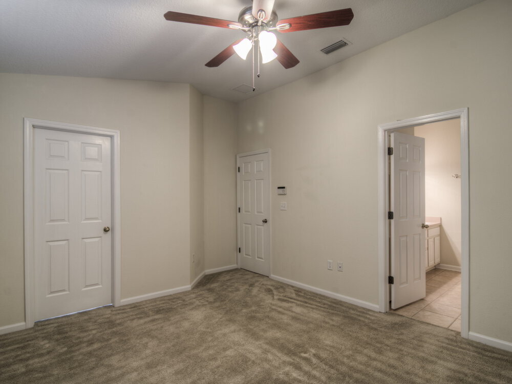 Building Photo - 13478 Sunstone St