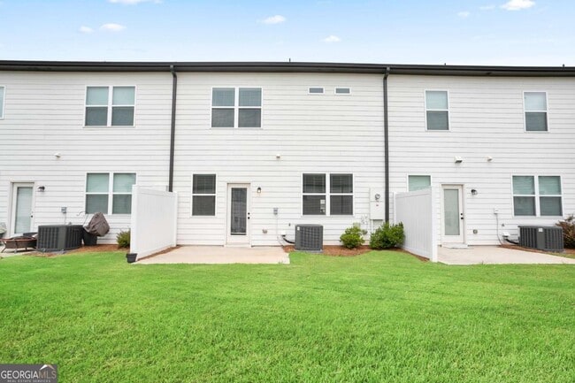 Building Photo - 4644 Cypress Pk Dr