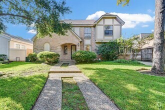 Building Photo - 11743 Riverview Dr
