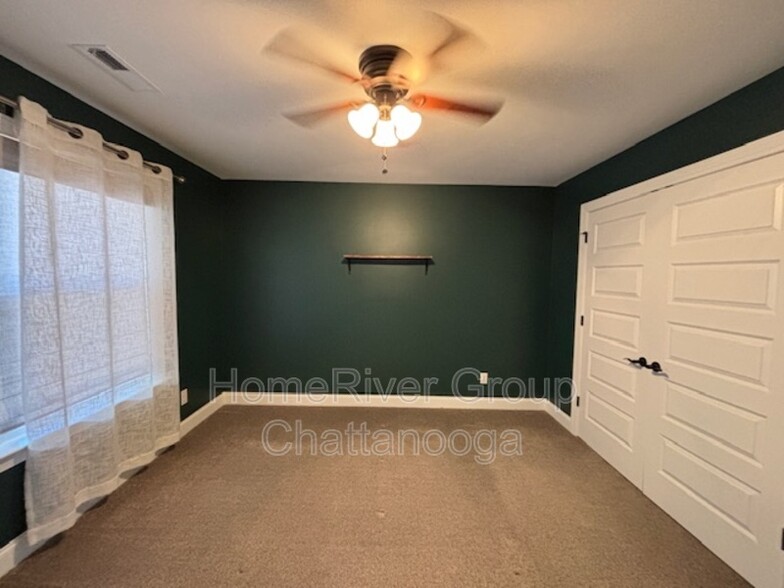 Building Photo - 254 Moonstone Rd
