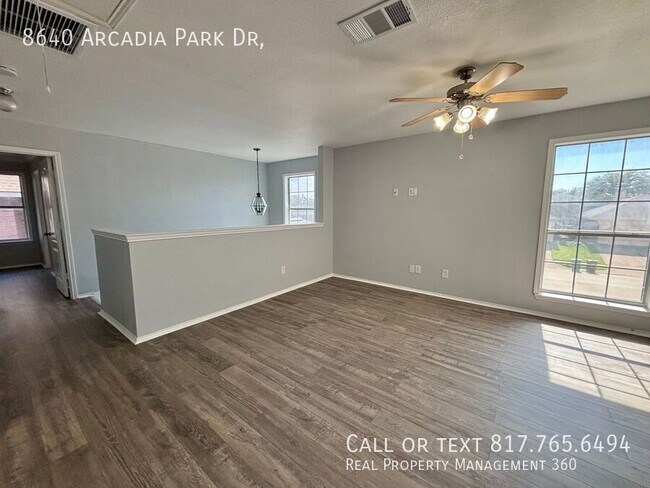 Building Photo - 8640 Arcadia Park Dr