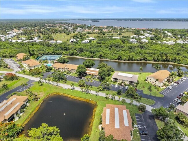 Building Photo - 5713 Foxlake Dr
