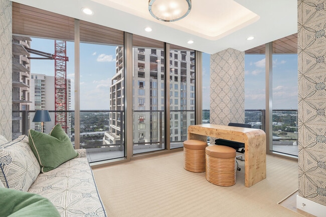 Building Photo - 1333 S Flagler Dr