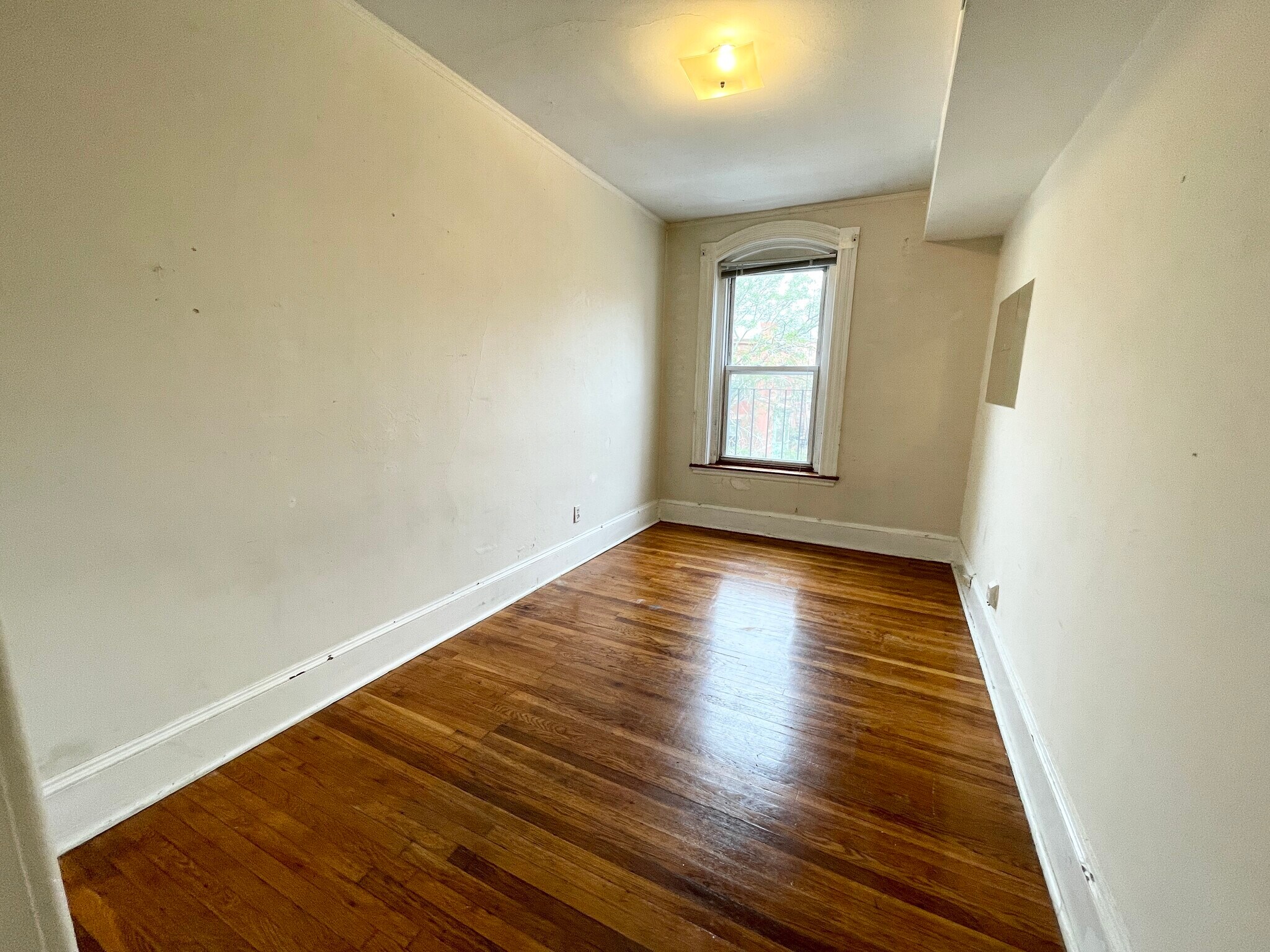 Building Photo - 76 Saint Stephen St