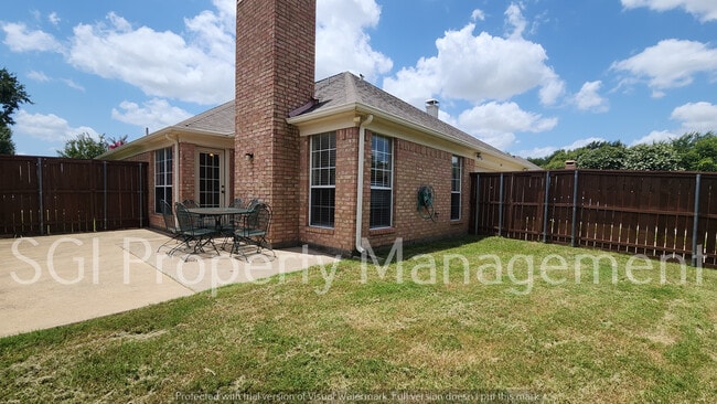 Building Photo - 205 Dorsett Ct
