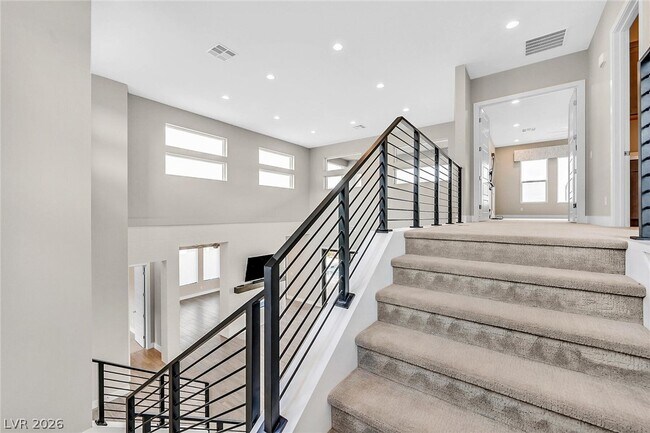 Building Photo - 4008 Desert Trce Ct