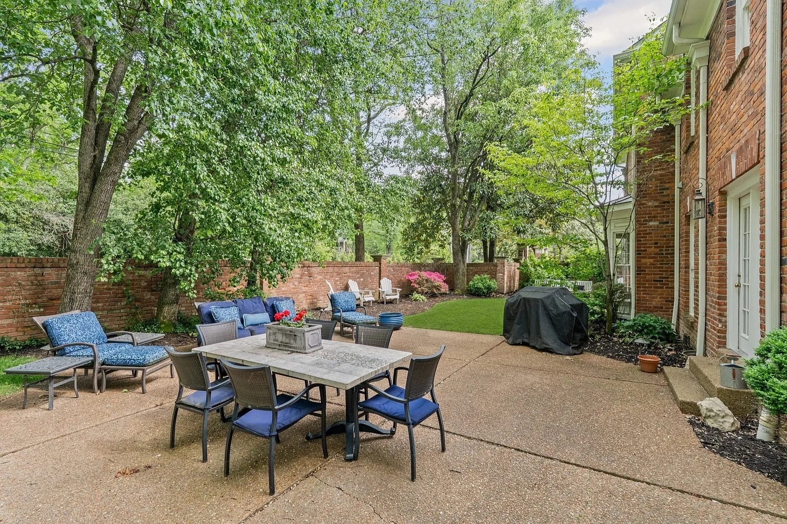 Building Photo - 3600 Bowlingate Ln