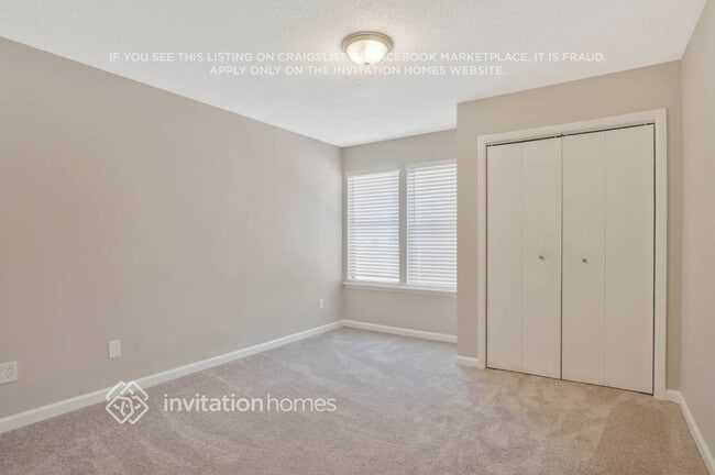 Building Photo - 1194 Realm Ln