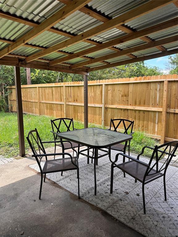 Building Photo - 701 Canyon Springs Dr
