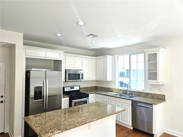 Building Photo - 2862 Echo Springs Dr