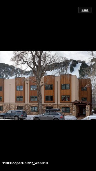 Building Photo - 119 E Cooper Ave