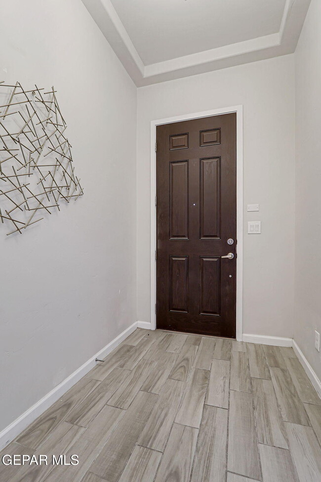 Building Photo - 12917 Nidd Ave