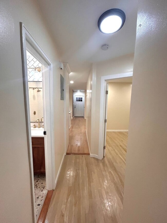 Building Photo - 1316 East 100th Street