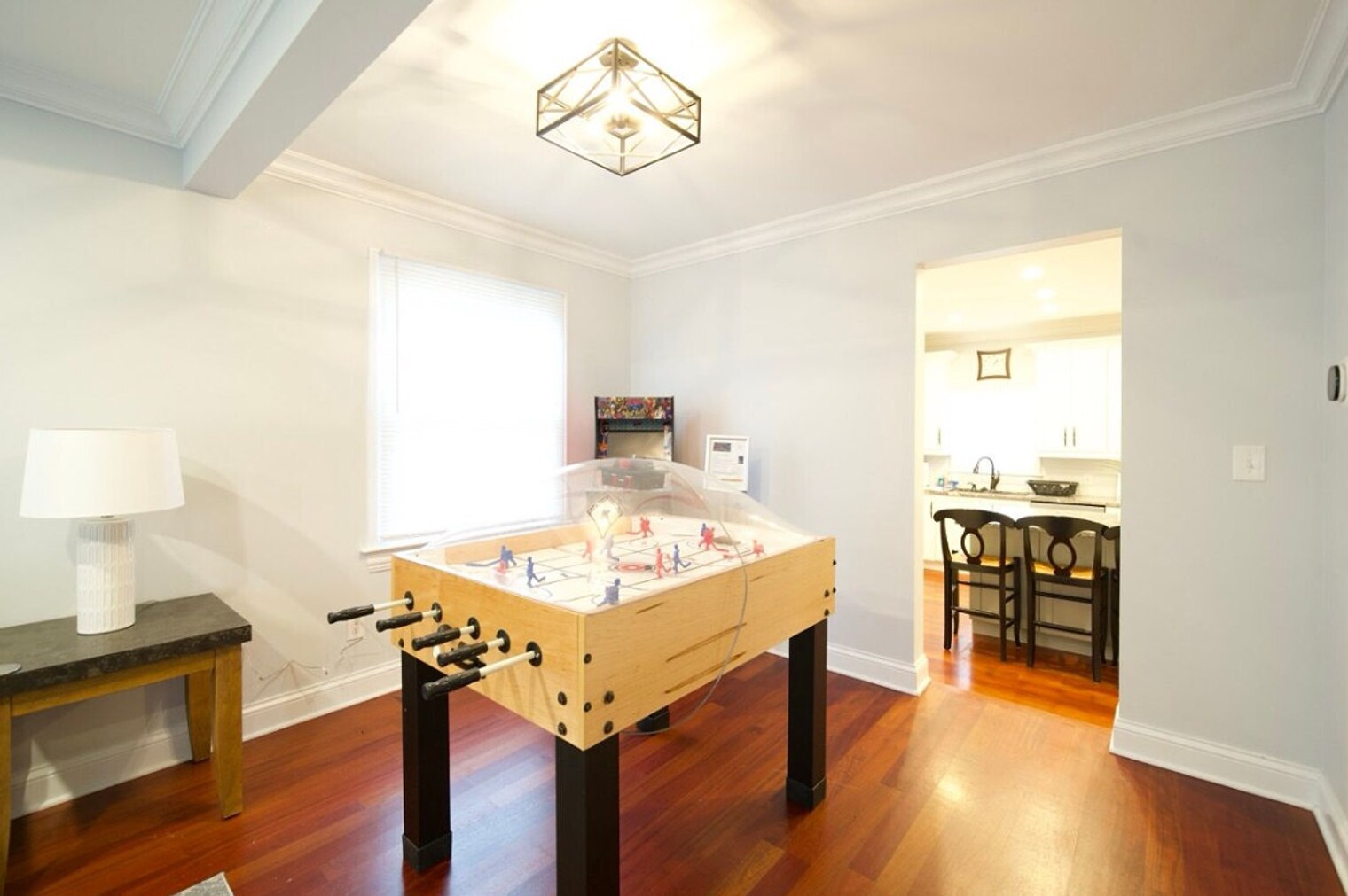 Building Photo - 916-920-920 Dean St