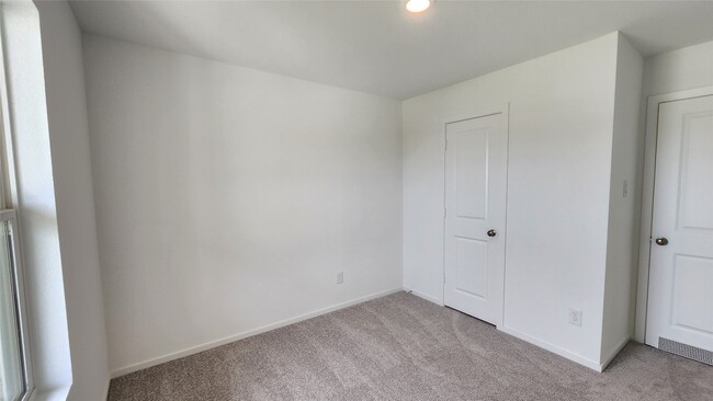 Building Photo - 29018 Rustic Windmill Wy