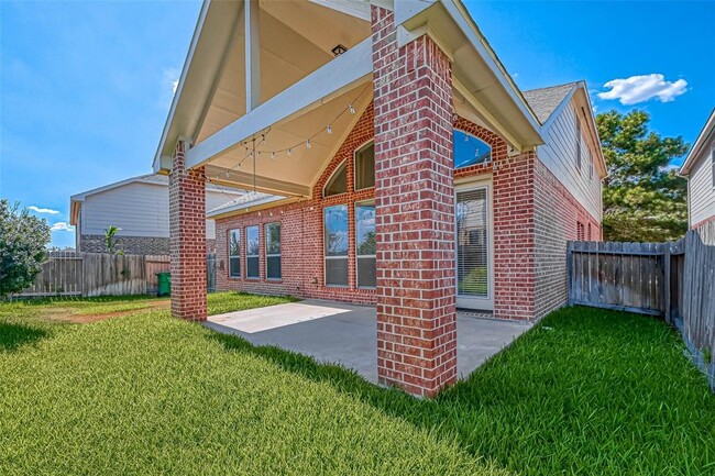 Building Photo - 26611 Glenrock Hills Dr