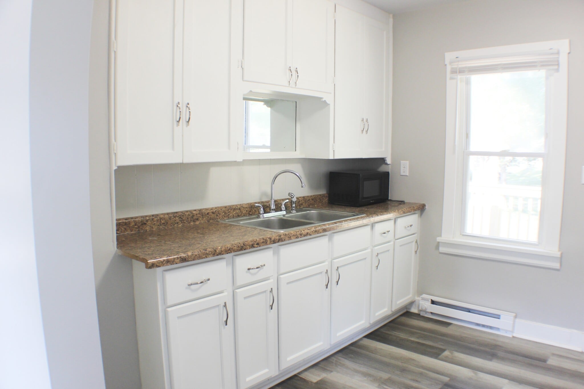 Building Photo - 2218 N Northcrest Dr