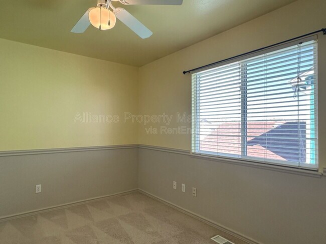 Building Photo - 8131 Oliver Rd