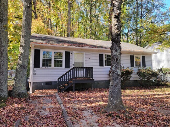 Primary Photo - 135 Aunt Mary Ave