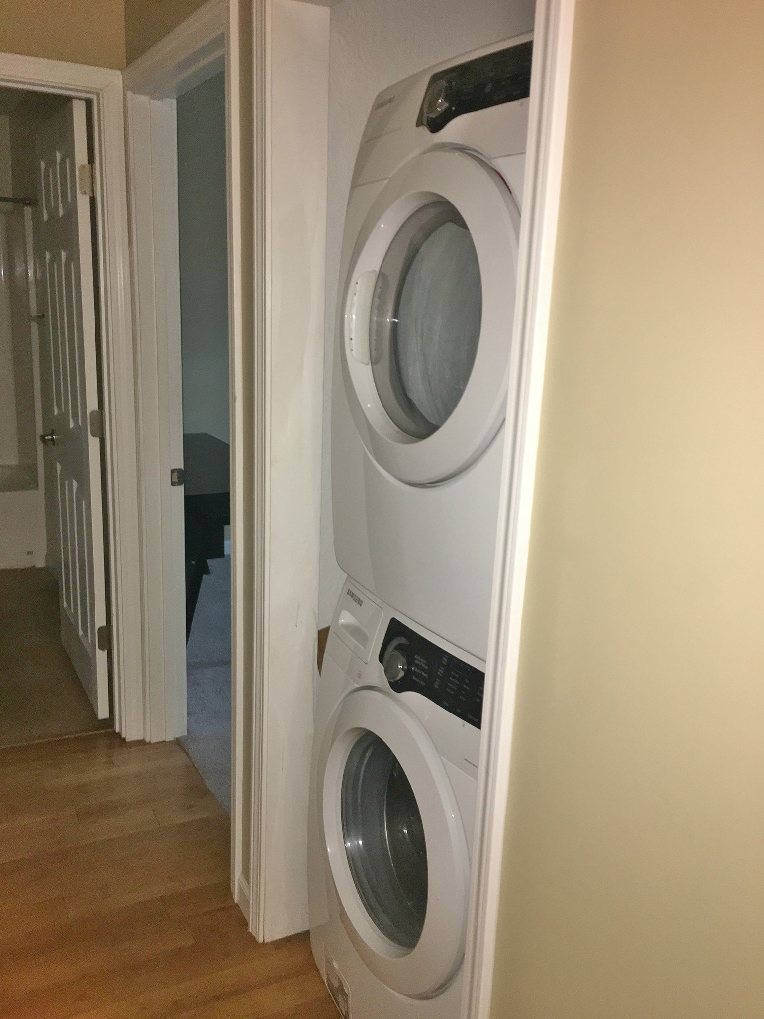 Washer/dryer in unit - 315 E University Ave