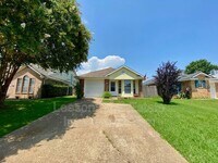Building Photo - 3315 Raleigh Pl