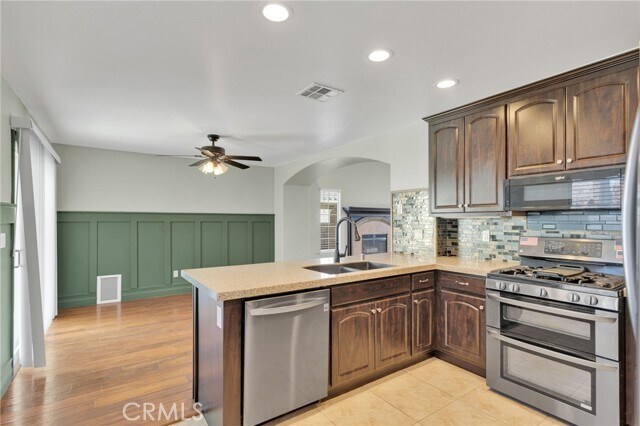 Building Photo - 14411 Schooner Dr