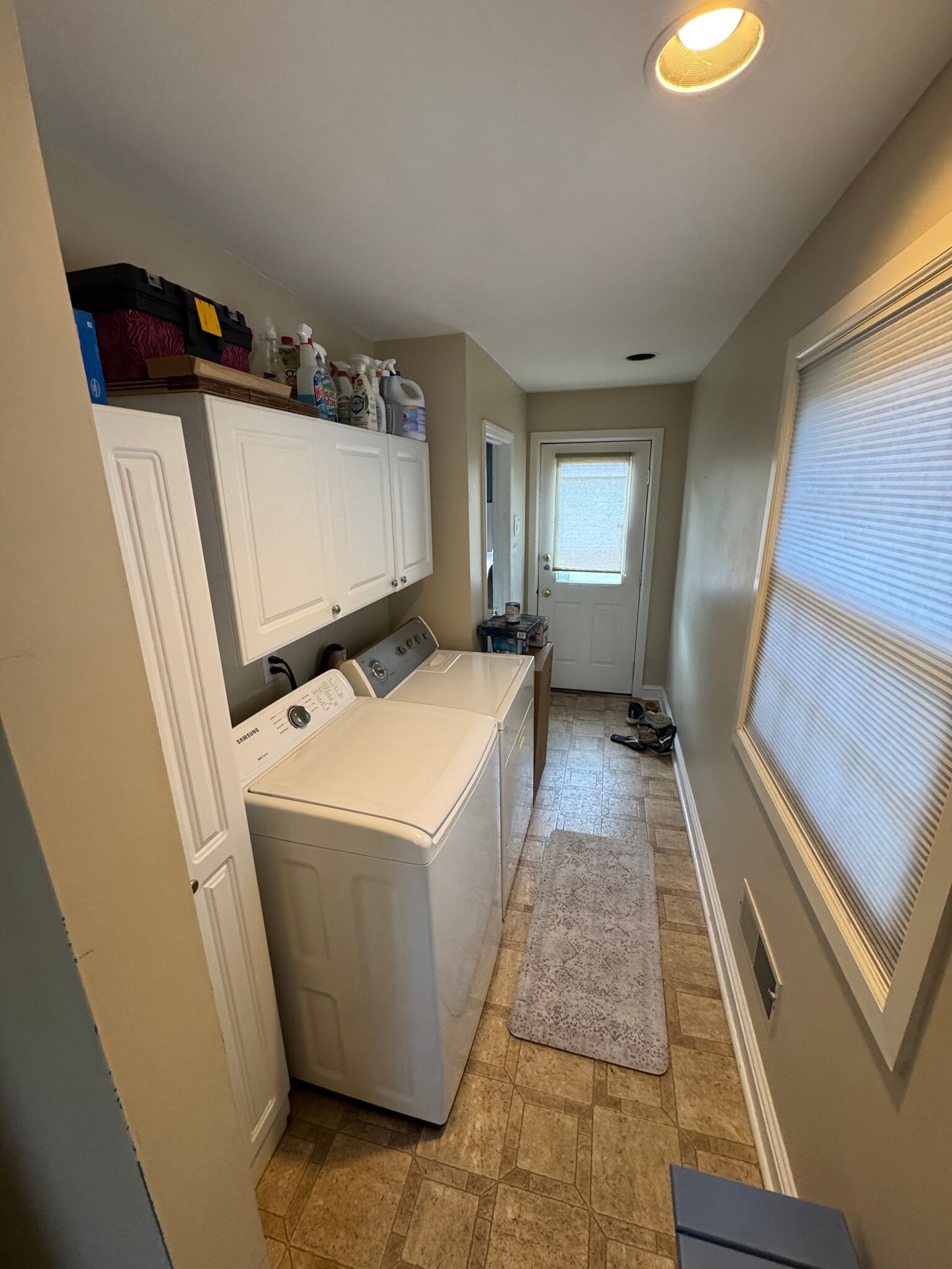 Mud room with W&D - 130 Chews Landing Rd