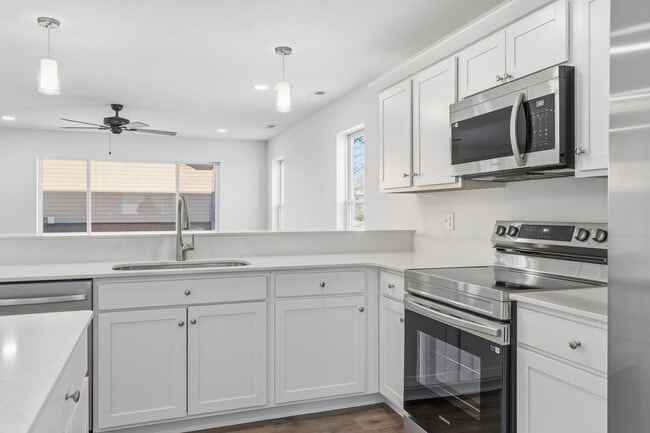 Building Photo - 225 Clymer Rd