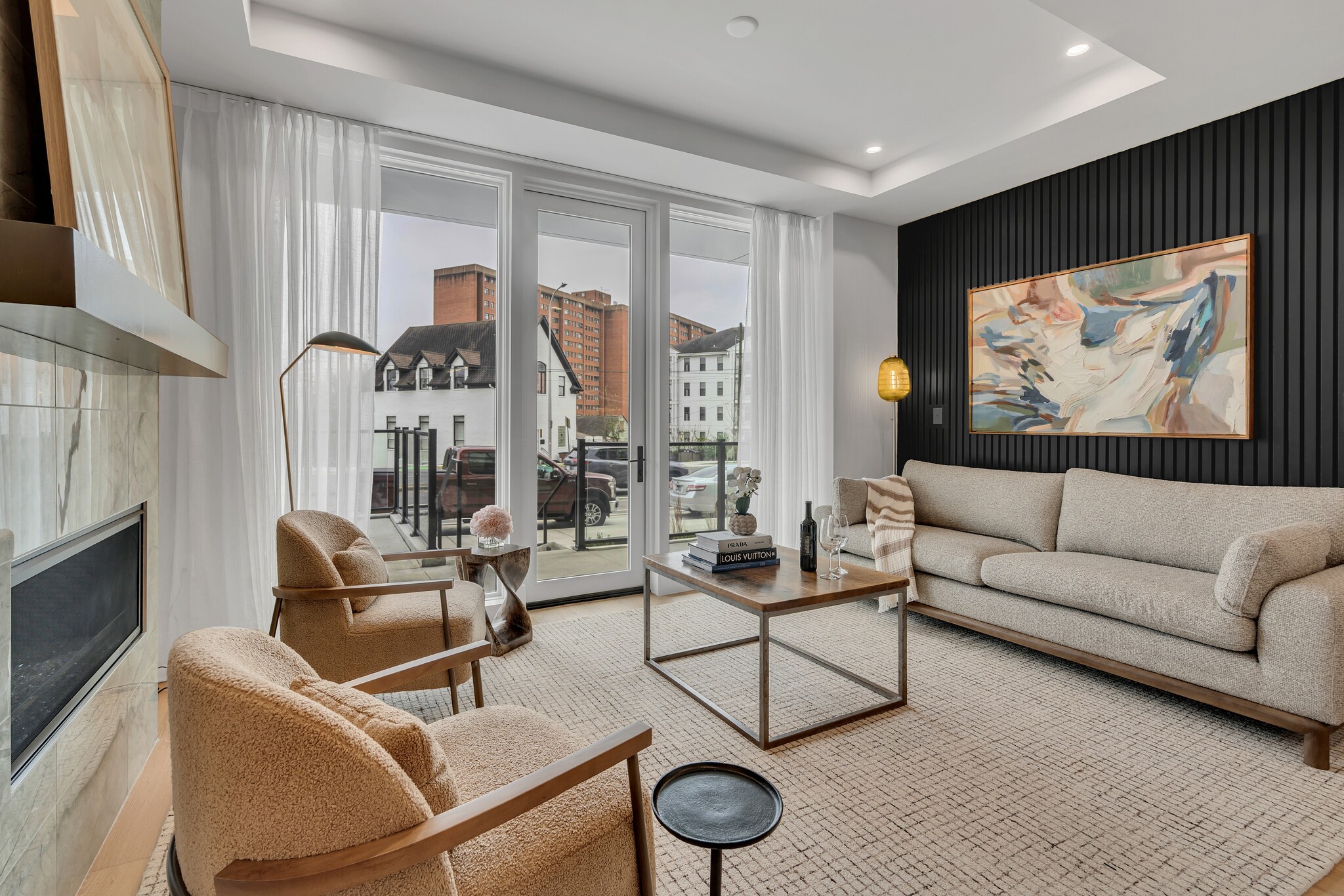 Building Photo - 321 31st Ave N