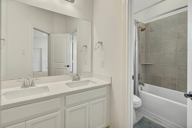 Building Photo - 17702 Sea Rosemary Ct