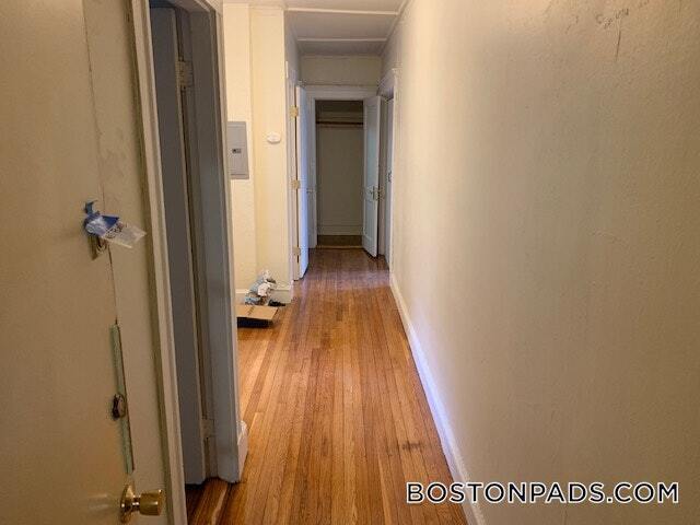 Building Photo - 1175 Boylston St