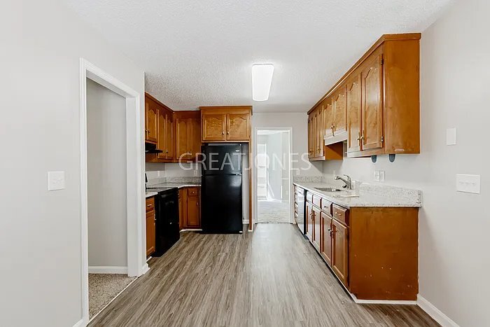 Building Photo - 103 Eastwick Ct