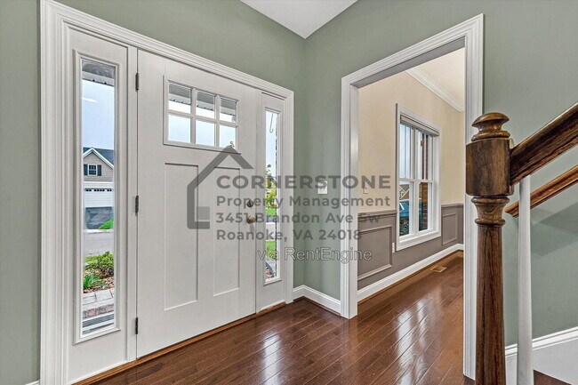 Building Photo - 2737 Russlen Dr