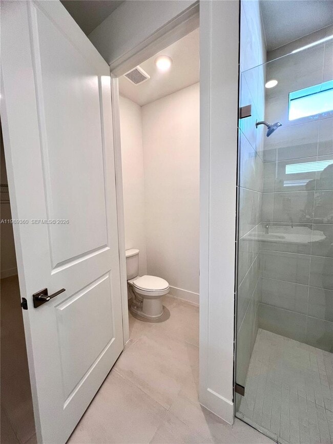 Building Photo - 4784 SW 72nd Terrace