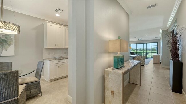 Building Photo - 13609 Messina Loop