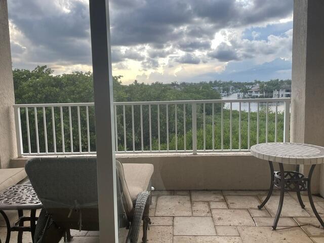 Building Photo - 3720 S Ocean Blvd