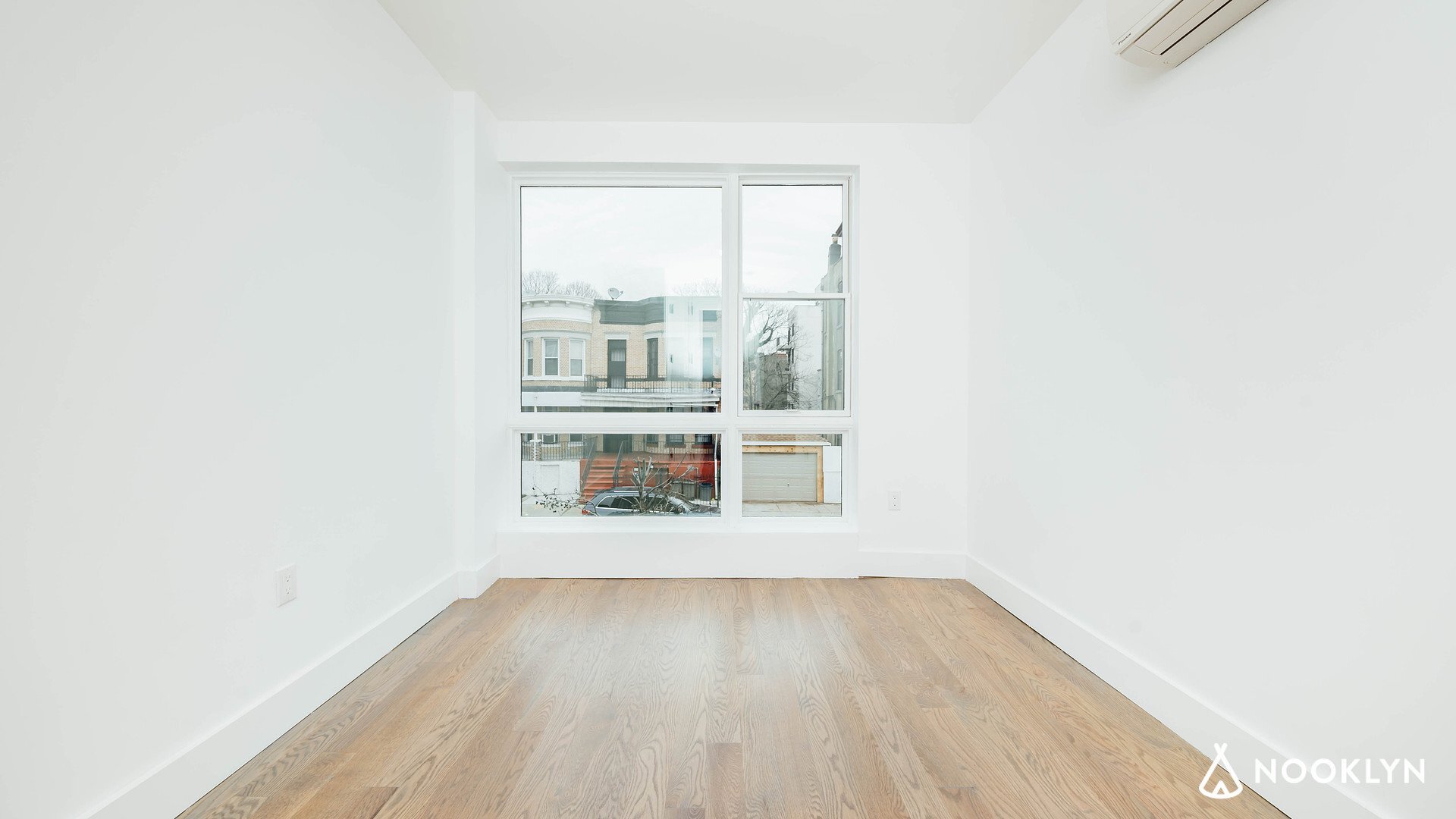 Building Photo - 282 E 32nd St