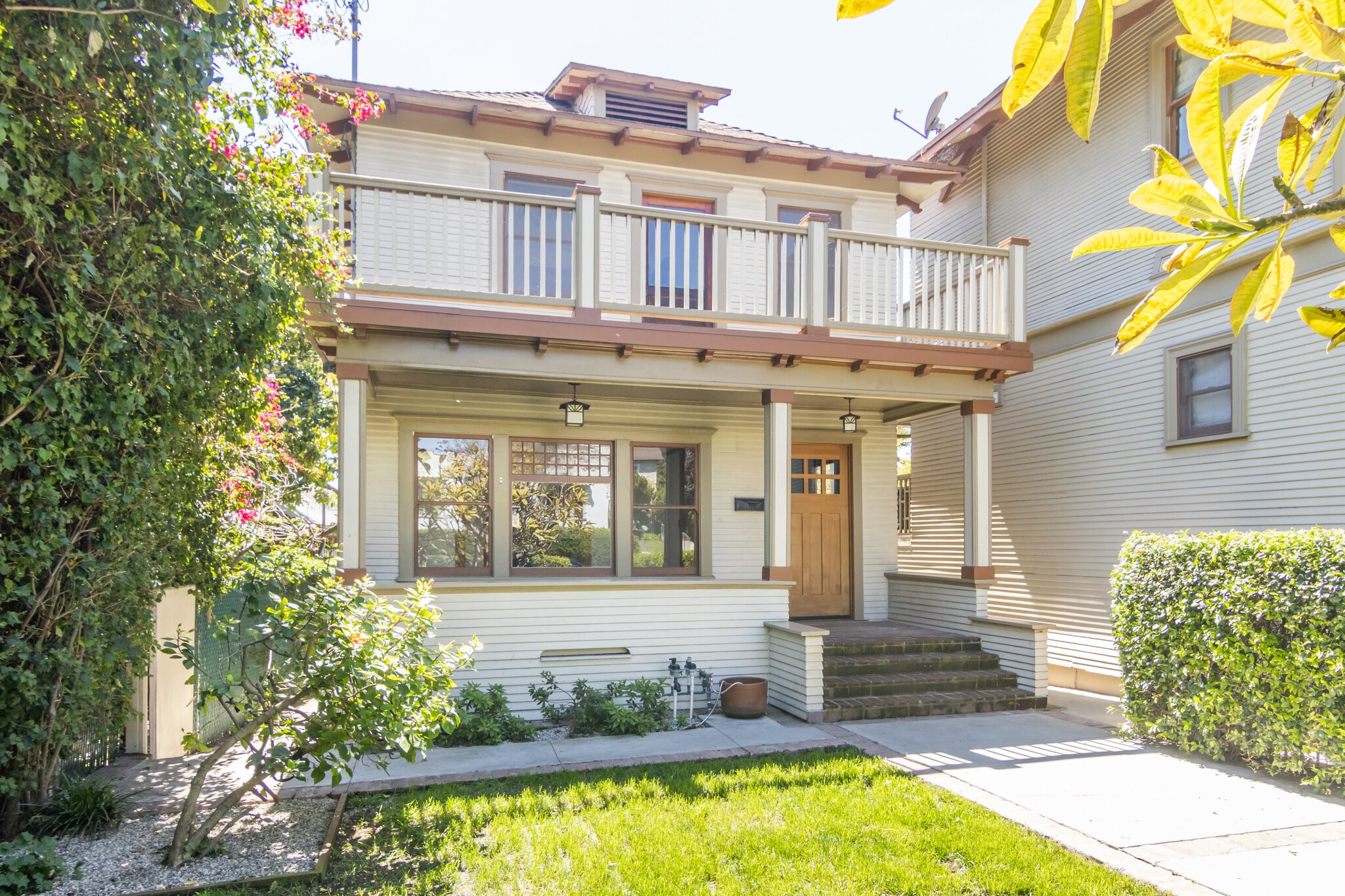 front of house - 847 E Kensington Rd