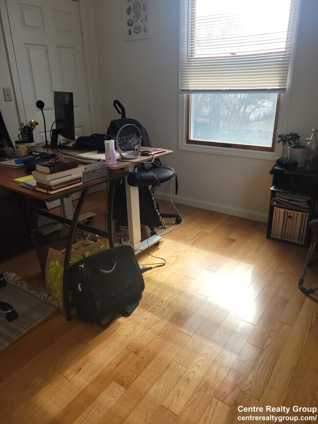 Building Photo - 10 Morgan Pl