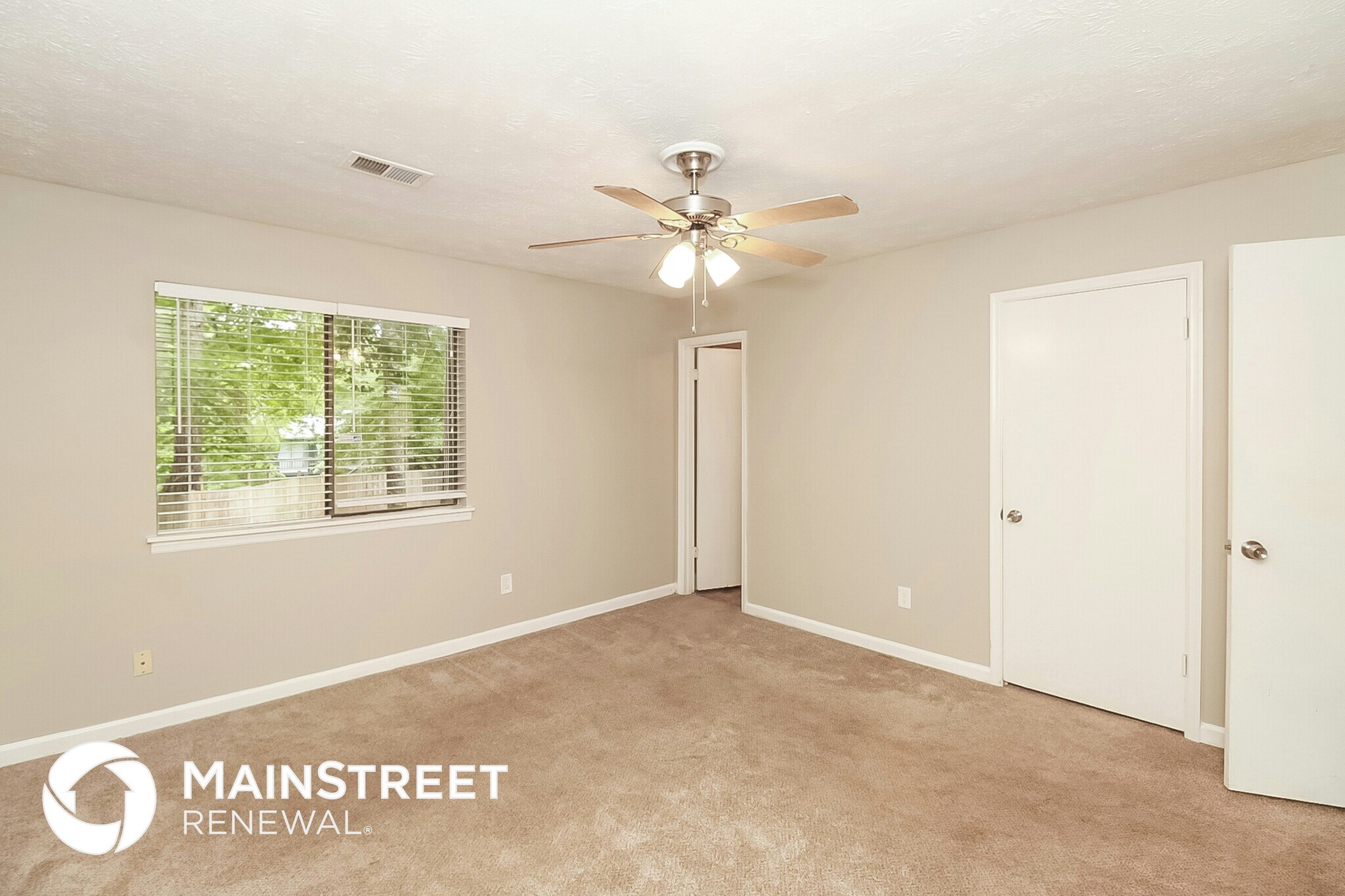 Building Photo - 8170 Winewood Ct